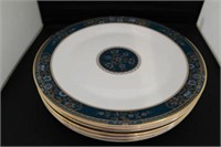 8 Royal Doulton Carlyle Plates 10 5/8"