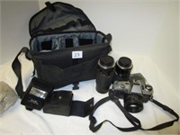 MINOLTA  X-370 CAMERA, LENS & CASE LOT