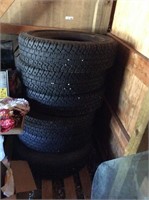 (6) Michelin Tires 235/80R17