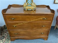 Chest of drawers, commode avec 3 tiroirs 20 x 40"