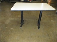40x27 Table
