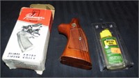 Smith & Wesson Grip As IS & Gun Oil