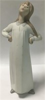 Lladro Porcelain Figurine, Girl In Nightgown