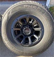 (4) Vision Wheels & Phantom Tires