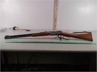 pre-owned Winchester Model 94 30-30 rifle gun