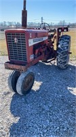 INTERNATIONAL FARMALL 656 GAS