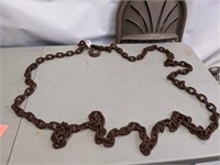 Iron chain (10-12 feet)