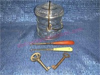 Small Ball canning jar -button hooks -2 keys