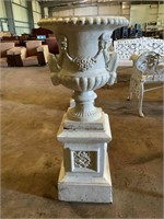 VICTORIAN STYLE CAST IRON URN ON STAND