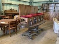 4 X CHURCH CHAIRS AND TWIN PEDESTAL TABLE