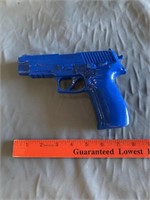 Blue gun - Beretta 92