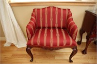 Quality uph Chair with fancy Mahogany legs