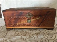 Vintage Carved jewelry box