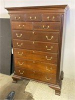 10-Drawer Chest