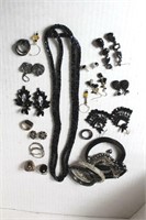 large lot of black jewlery ; necklace , earrings ,