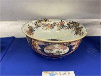 JAPAN LATE 19TH CENTURY PORCELAIN BOWL