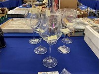 SIX CRYSTAL TULIP WINE GLASSES