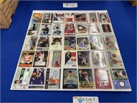 35 ASSORTED JERSEY AND AUTOGRAPHED SPORTS CARDS