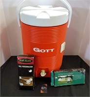 Gott Beverage Cooler & Golf Ball Monogrammer