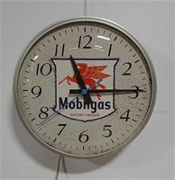Mobilgas Pegasus clock