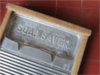 ANTIQUE METAL "SOAP SAVER" WASHBOARD NO.194