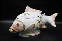 Large Italy Majolica Fish Tureen