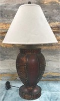 11 - TABLE LAMP W/SHADE APPRX 31"H