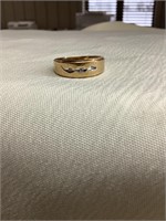14 Karat ring size 8