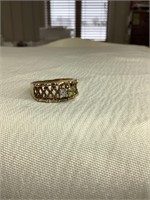 10K ring, precious stones, size 8