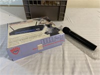 Nady UHF 7 cordless microphone system