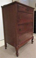 A Walnut Queen Anne Revival Chest of 5 Drawers