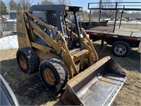 Case 90XT Skidsteer w/ Bucket