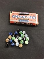 22 Kaysons Champs Marbles