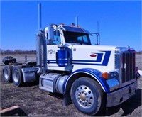 06 Peterbilt 378, 10 spd, ISX Cummins, 816k miles