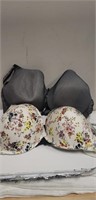 2 new sz 46 bras price on each 71.50