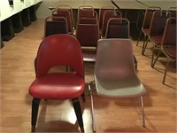 Mixed group of 11 chairs