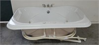 Large Jacuzzi Tub With Motor