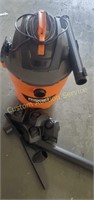 Ridgid (info below) 12 gallon wet/dry vac, works