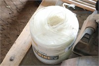 ROLL OF TWINE