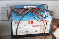 20 AMP BATTERY CHANRGER