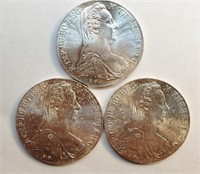 19 - LOT OF 3 COLLECTOR COINS
