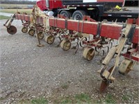 Noble 6-row Cultivator