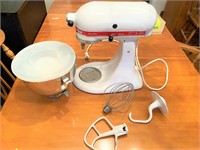 KitchenAide mixer- very good condition