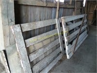 Good Used Wood Gates and Livestock Shoot