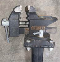 Dewalt 4 ½ inch Vise- attached to Hitch Stand