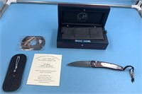 William Henry Knife, model B07 Hokusia, with a wav