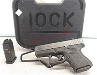 Pre-owned Glock 26 9mm pistol gun, comes with 2
