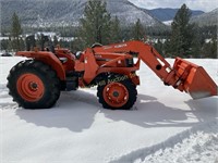 KUBOTA M8200DT UTILITY SPECIAL TRACTOR w/LOADER