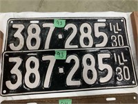 (2) Illinois 1930 License Plates
