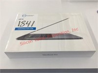 MacBook Pro 15" A1990
